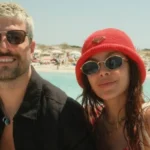 Anitta é apresentada para toda família do namorado em Florianópolis.