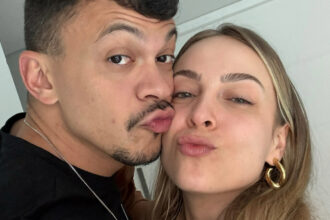 Júlio Cocielo e Tata Estaniecki