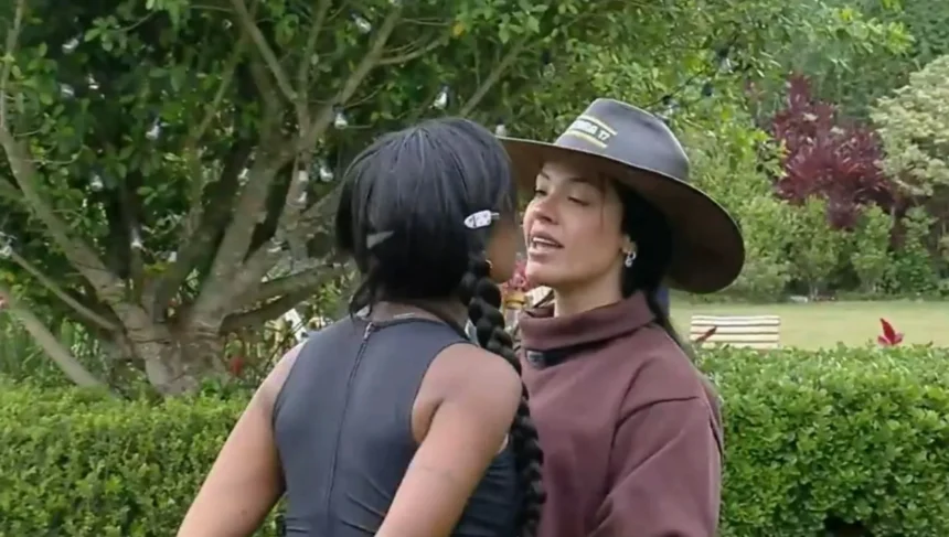 Rayane e Carol Lekker