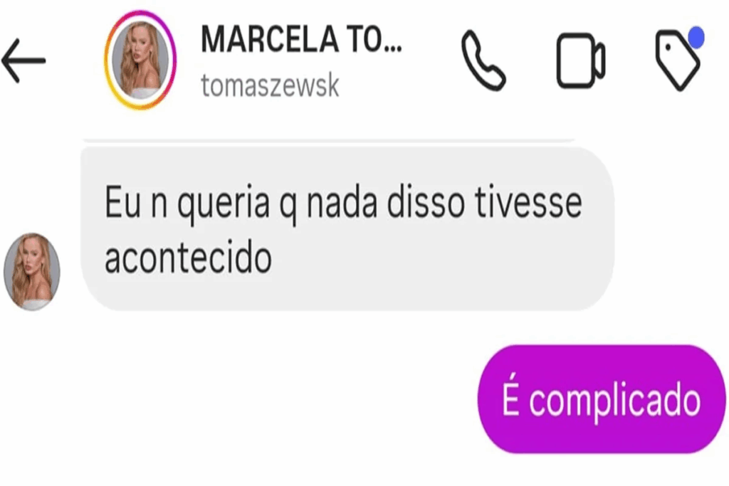 Marcela em conversa com a colunista Fábia Oliveira